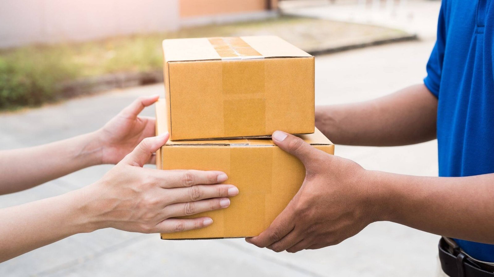 3 transportes azules